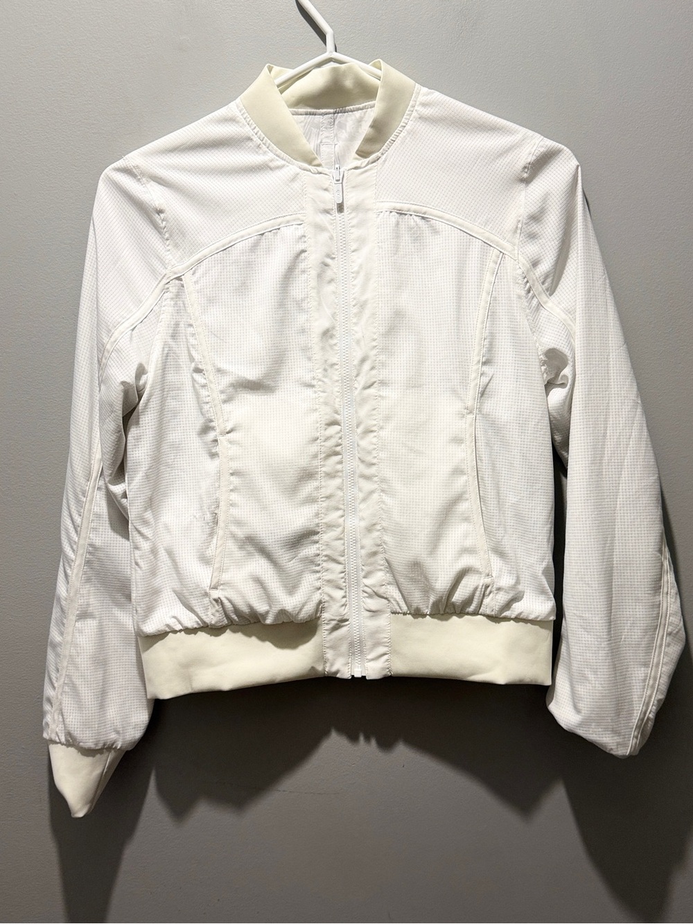 Lululemon Bomb Around Reversible Jacket - White - Picture 4 of 9